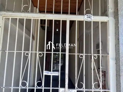 Oficina en Alquiler en Morón, $ 340.000