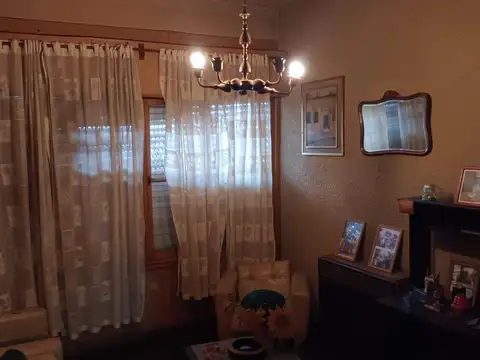 Casa en Venta en Moron Sur, USD 100.000