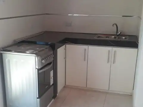 Depto Tipo Casa en Alquiler de 1 dormitorio
