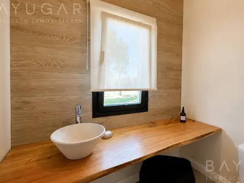 Casa en Venta en Los Pinares Country Club, USD 350.000
