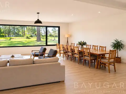 VENTA I Casa 6 ambientes en Pinares C. Club / Exaltación de La Cruz