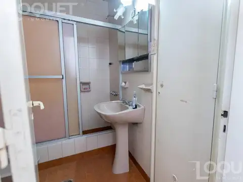 Casa 5 ambientes con 1 baño