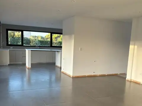 Casa en Alquiler en Pinamar, USD 2.500