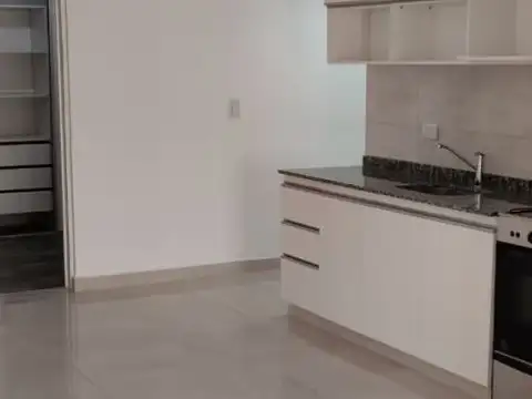 Departamento en Venta en Versalles, USD 110.000