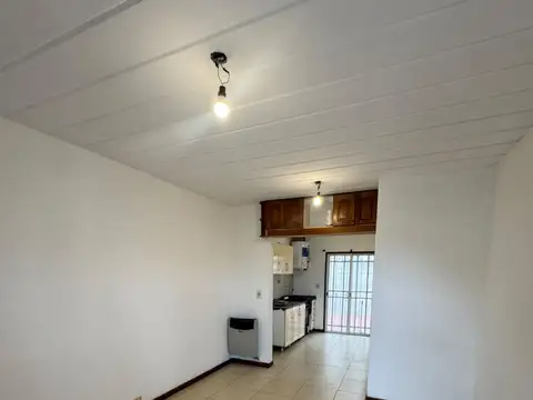ALQUILER DUPLEX 3 AMBIENTES CON PATIO Y SIN EXPENSAS. ENTRADA INDEPENDIENTE , RAMOS MEJIA