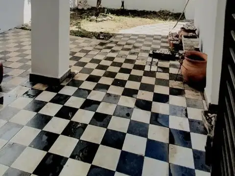 departamento amplio en planta baja