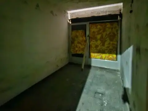 Casa 6 ambientes con 1 baño