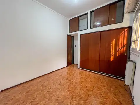 Depto Tipo Casa en Venta 35 años
