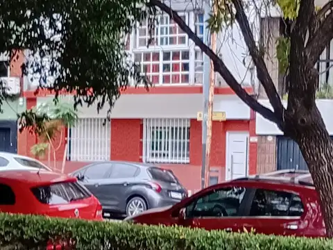 Emilio Mitre al 1100