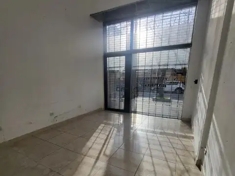 Local en Venta Via Pública