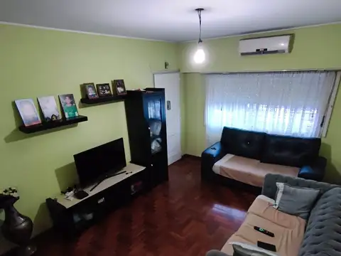 Casa en Venta en Berazategui, USD 90.000