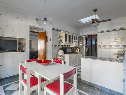 PH 4 ambientes c/Dependencia en Villa Crespo - Apto crédito - Sin expensas!