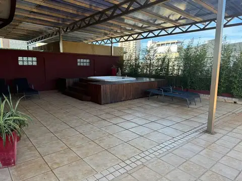Departamento en Alquiler con 2 cocheras
