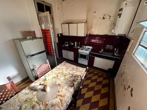 Casa 3 ambientes con 1 baño