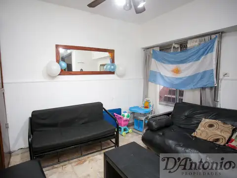 Depto Tipo Casa 3 ambientes con 1 baño