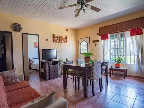 VENTA CASA 4 AMB SAN JUSTO JARDIN PROPIO TERRAZA