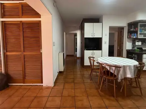 Casa. En venta. San Antonio de Padua. Merlo.