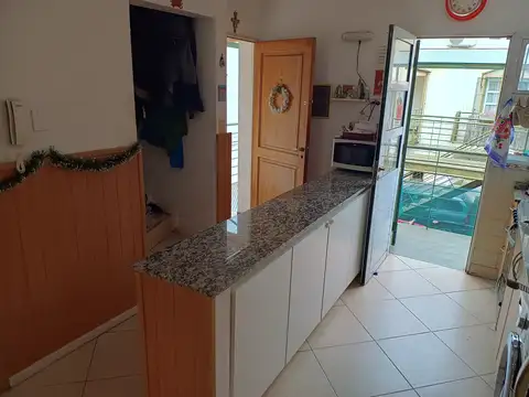 OPORTUNIDAD! Depto. con excelente ubicación y muy buen estado Juan B. Justo