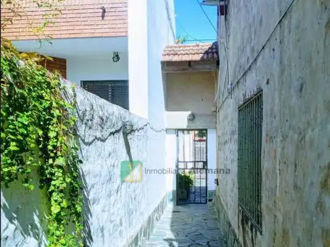 Depto Tipo Casa en Venta de 3 ambientes