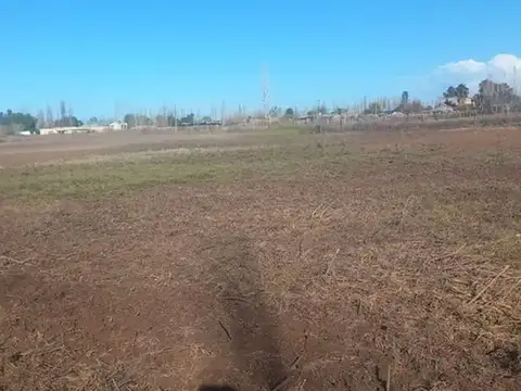 Venta de lote en Rodeo del Medio