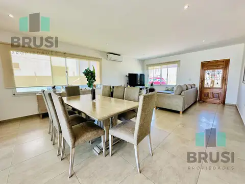 CASA 5 AMBIENTES EN VENTA EN SAN FELIPE - EQUIPADA