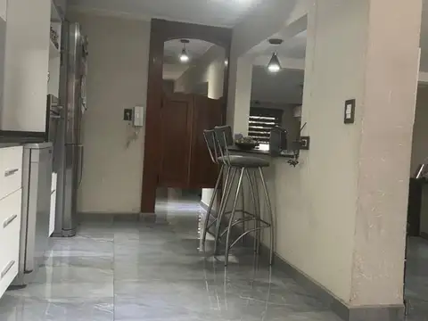 Casa en Venta en Villa Sarmiento, USD 185.000