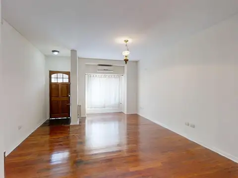 Casa en Venta en Martínez, USD 320.000