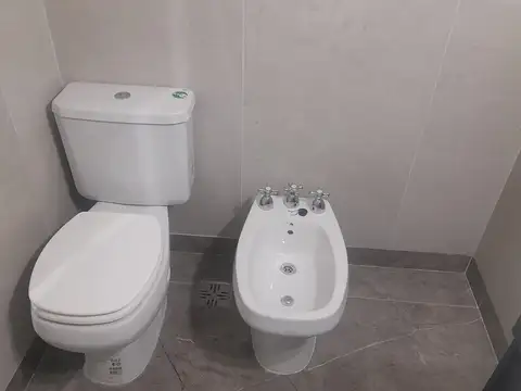 Depto Tipo Casa en Venta con 1 cocheras