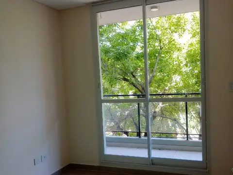 ALQUILER - Departamento de 1 dormitorio con balcón. Lourdes, Rosario.