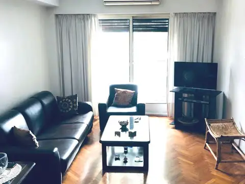 VENTA - DEPARTAMENTO - 4 AMBIENTES CON DEPENDENCIA - BARRIO NORTE - CON COCHERA.