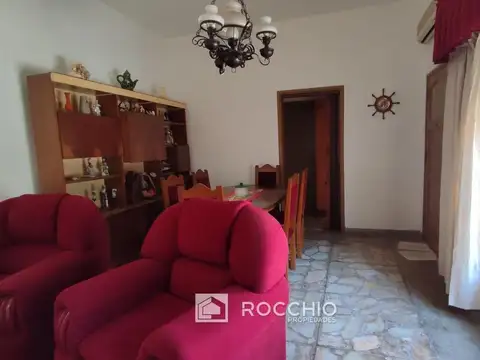 Depto Tipo Casa en Venta en Jose Leon Suarez, USD 70.000