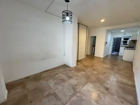 Departamento en Alquiler con 1 cochera