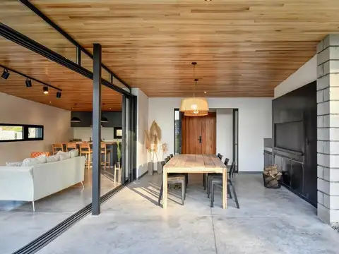 Casa en Alquiler de 3 dormitorios