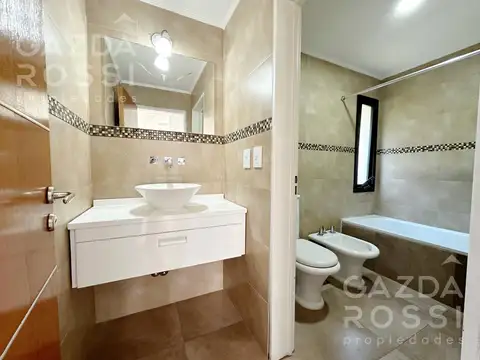Casa en Venta en Los Naranjos, USD 280.000