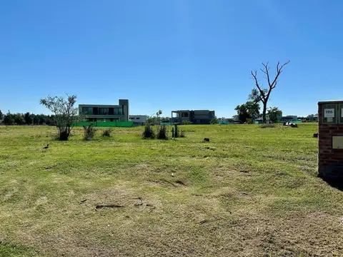 Terreno en Venta en Berazategui, USD 70.000