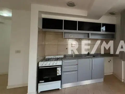 Departamento en Alquiler en Cipolletti, $ 800.000