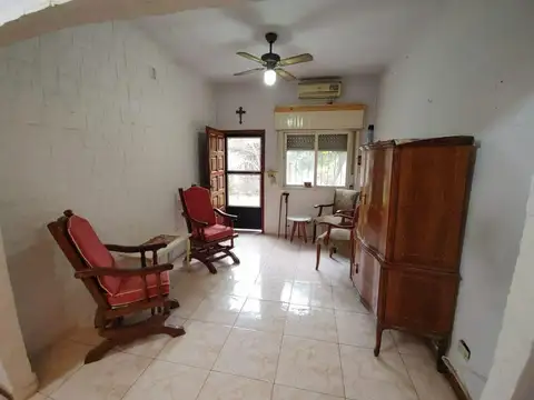 Depto Tipo Casa 3 ambientes con 1 baño
