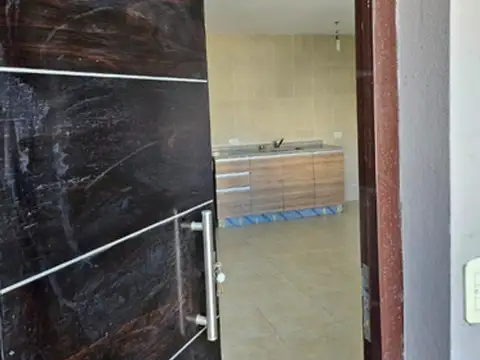 Maipú 60, Ezeiza, Provincia De Buenos Aires, Argentina , Piso 1