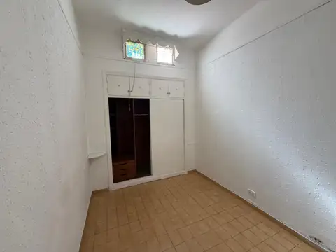 Casa en Alquiler en Monte Castro, $ 1.800.000