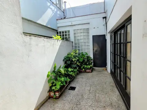 Depto Tipo Casa en Venta al Este