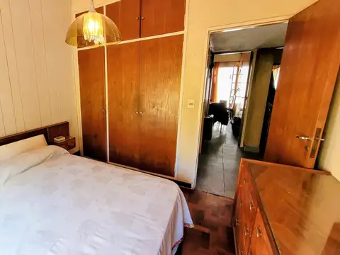 Depto Tipo Casa en Venta en Versalles, USD 159.900