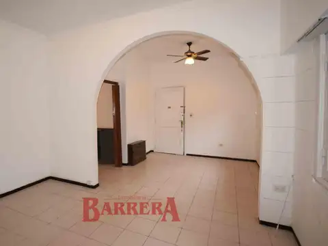 Depto Tipo Casa en Alquiler de 1 dormitorio