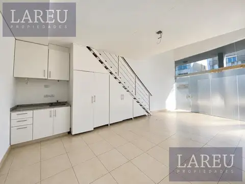 Local  - AGORA III - 46 PLAZA