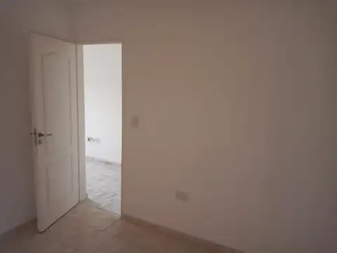 Departamento en Venta en Villa Lynch, USD 45.000