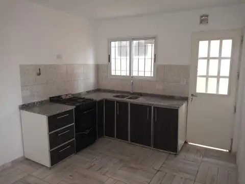 VENTA - PH 2 AMBIENTES CON BALCON 