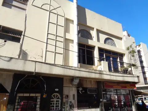 Local en Venta 30 años