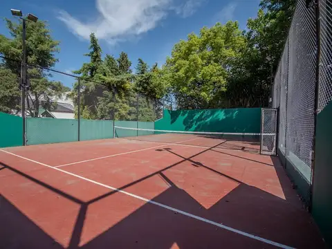 Casa en Venta en Hurlingham, USD 950.000