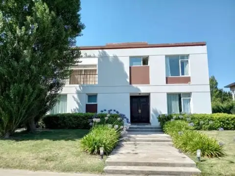 Alquiler 12 meses Barrio Privado Rumenco