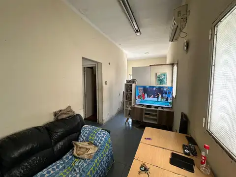 Casa venta interna unica NO PH a reciclar dos dormitorios, patio en Barrio Jose Cura - Rosario