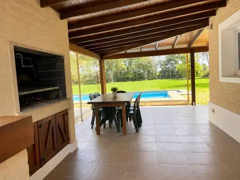 Excelente propiedad en venta en La Retama.